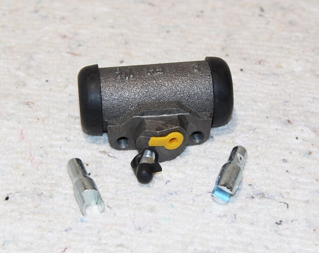 Цилиндр колесный в сборе 22673-72041