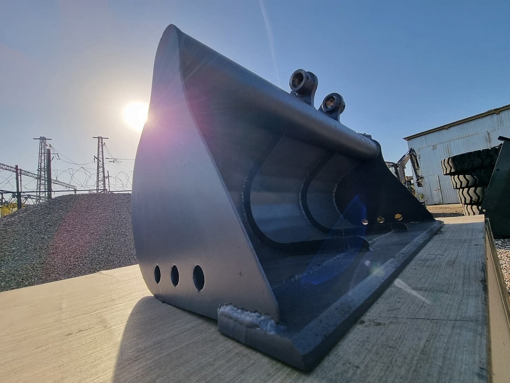 Ковш планировочный