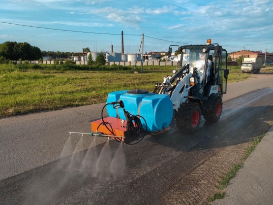 Мойка высокого давления для шарнирно-сочлененного мини-погрузчика