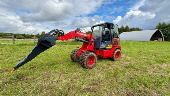 Корчеватель для мини-погрузчиков