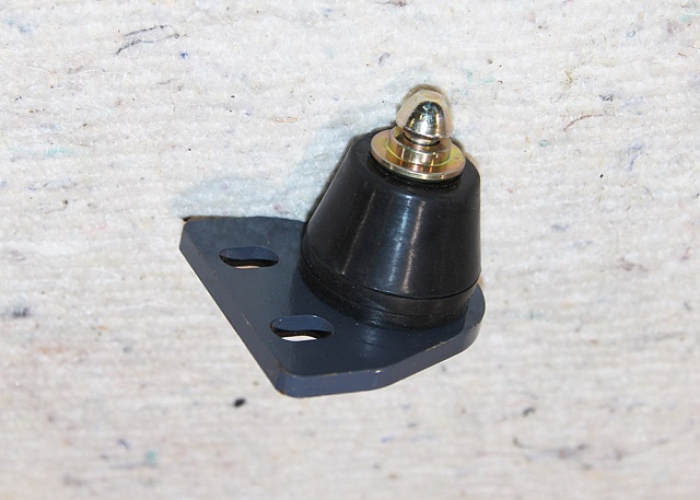 Фиксатор открытой двери 1140-440600-003