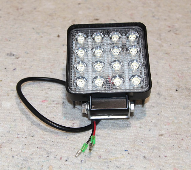 Фонарь рабочий светодиодный 720412000035