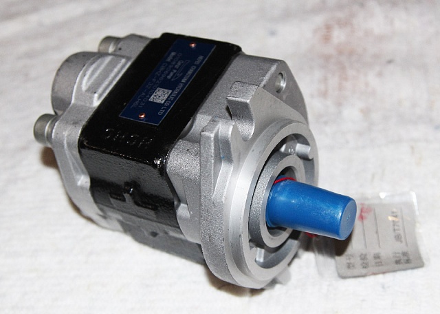 Насос K30G40 741000