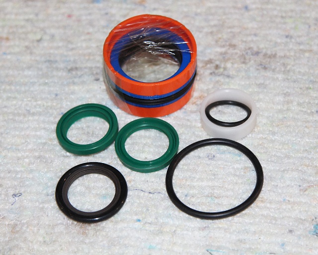 Ремкомплект гидроцилиндра поворота WL35-072044