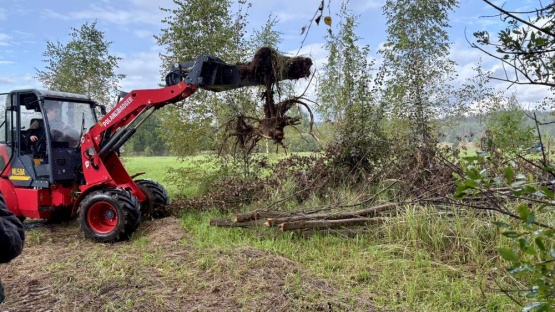 Корчеватель для мини-погрузчиков