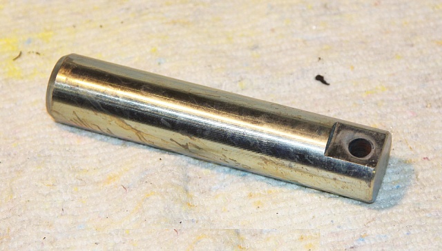 Палец головки цилиндр WL35-010003