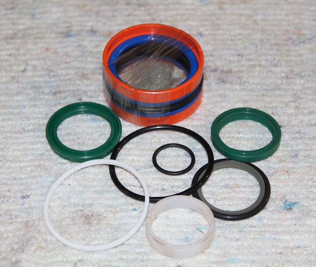 Ремкомплект гидроцилиндра подъема стрелы WL35-072042