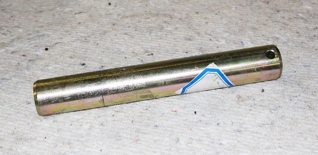 Палец 850-400002-000