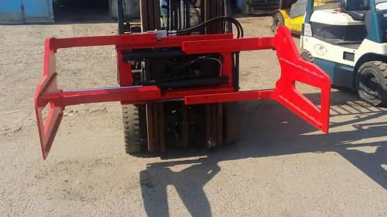 Рулонный захват для вилочных погрузчиков Рулонный захват для вилочных погрузчиков